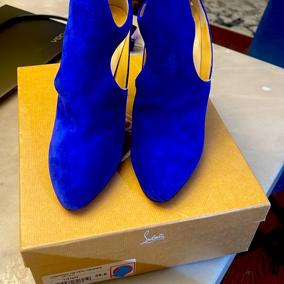 Christian Louboutin Azulejos Heels - Picture 3 of 5